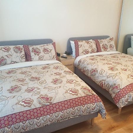 London Luxury 2 Bedroom Flat 5Min Walk From Overground, With Free Wifi, Free Parking-Sleeps X6 Илфорд Экстерьер фото