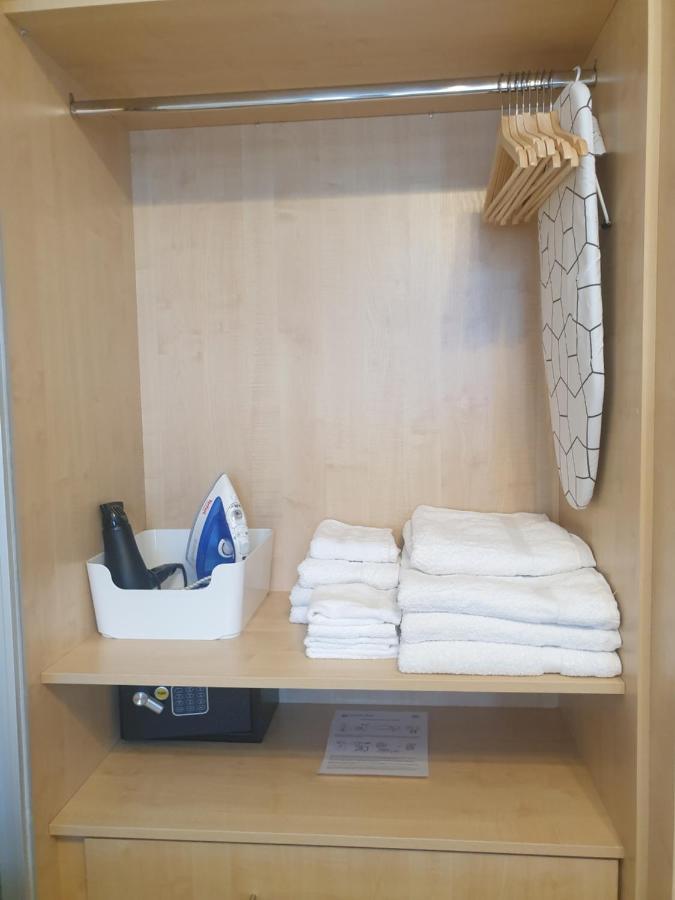London Luxury 2 Bedroom Flat 5Min Walk From Overground, With Free Wifi, Free Parking-Sleeps X6 Илфорд Экстерьер фото